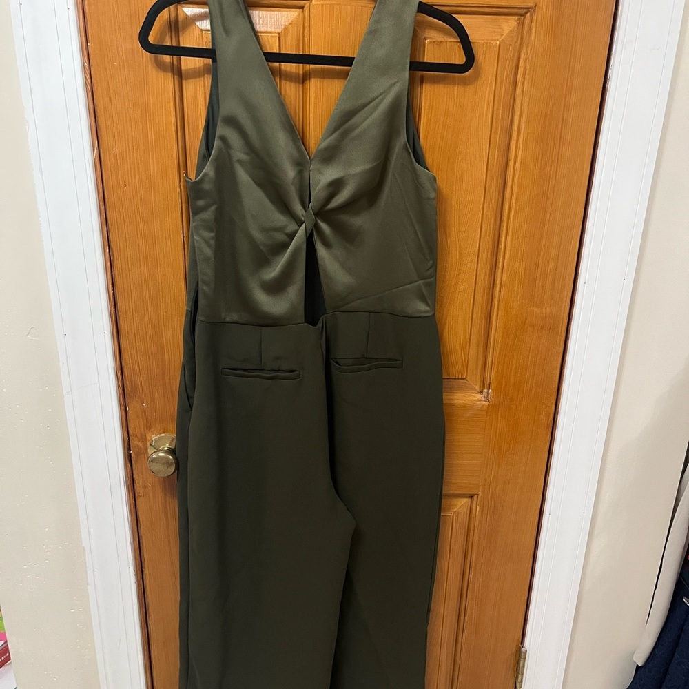 Banana Republic olive green jumper